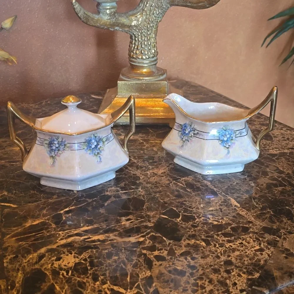Elegant Floral Cream and Gold Cookware Set